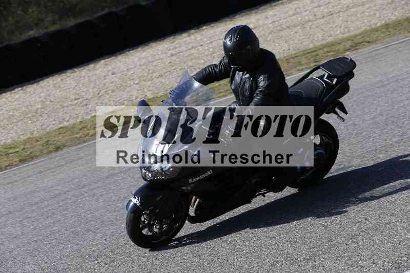 /01 02.04.2026 MAZ ADR/Gruppe gelb Gruppe gruen/77